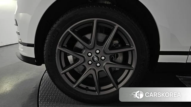 Land Rover Range Rover Velar id 4481331 из Кореи 31
