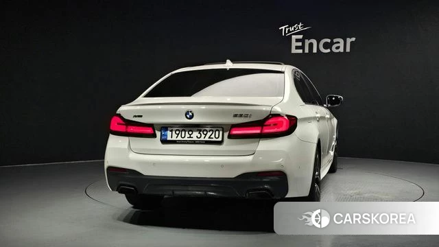 BMW 5 Series (G30) id 4549752 из Кореи 14