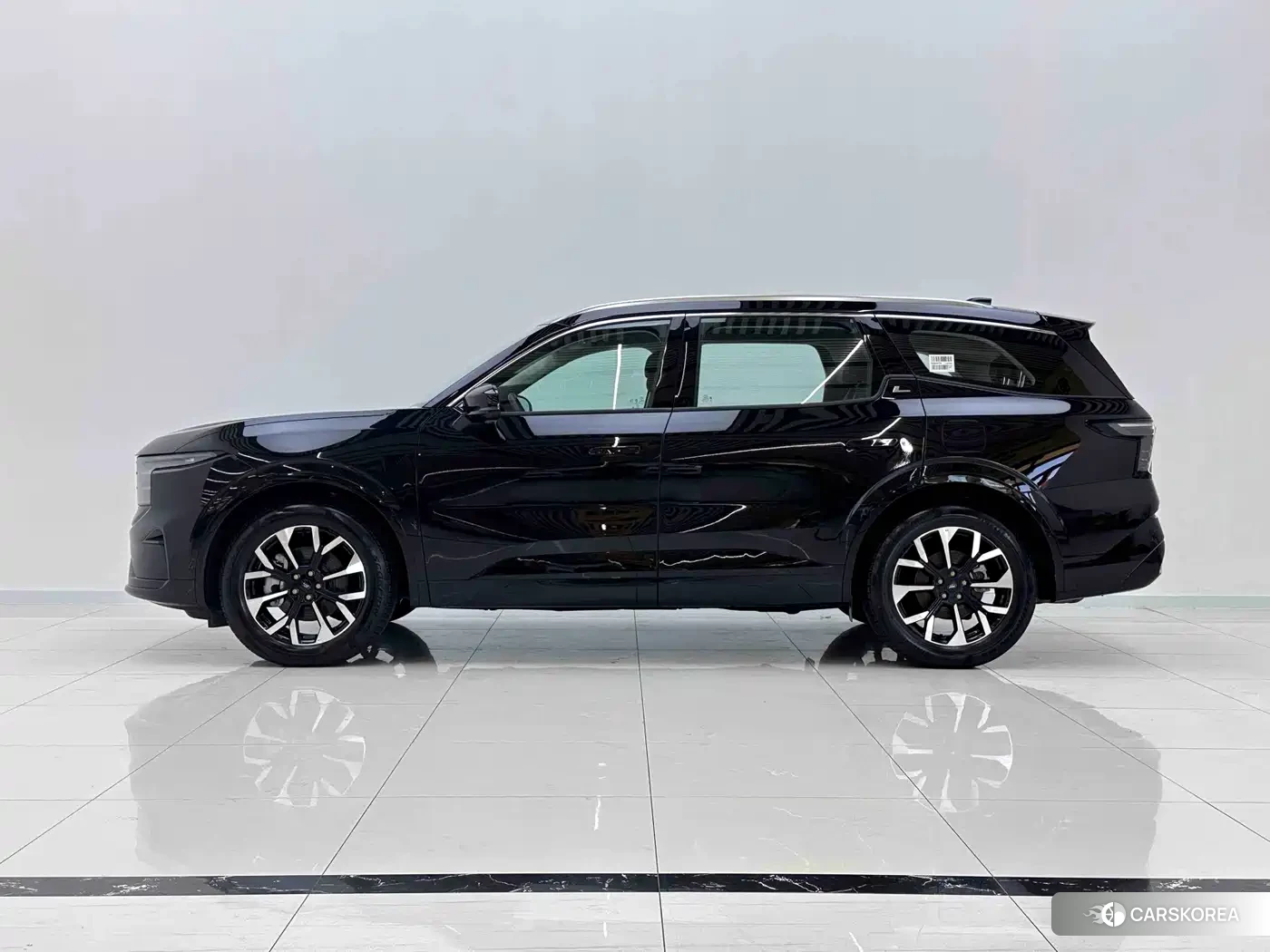 Ford Edge 2025 Черный из Китая, фото 4