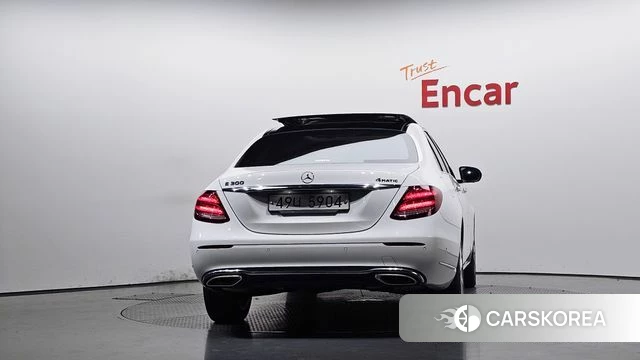 Mercedes-Benz E-Class W213 id 4667482 из Кореи 14