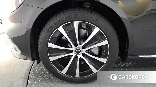 Mercedes-Benz E-Class W213 id 3843084 из Кореи 14