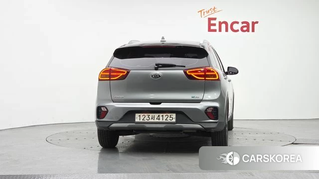 Kia The New Niro id 3905035 из Кореи 14