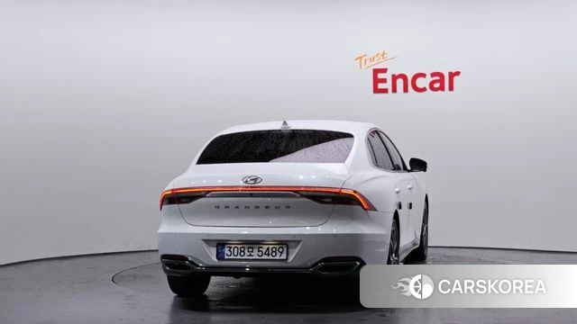 Hyundai The New Grandeur IG id 3910480 из Кореи 14