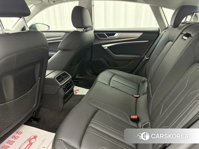 Audi A7 2024 Темно-серый из Китая, фото 4