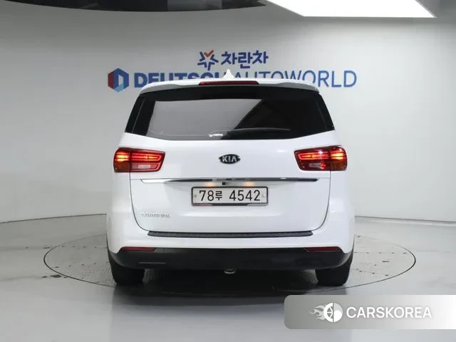 Kia The New Carnival id 3425529 из Кореи 14