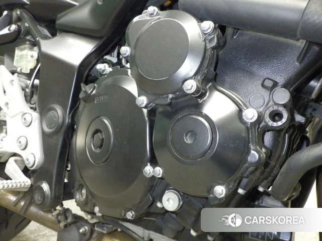 Engine photo