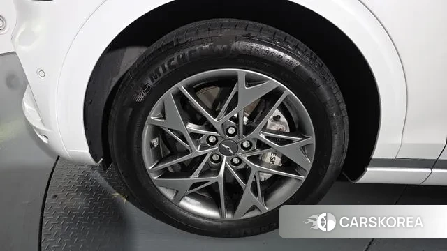 Genesis GV70 id 3378490 из Кореи 14