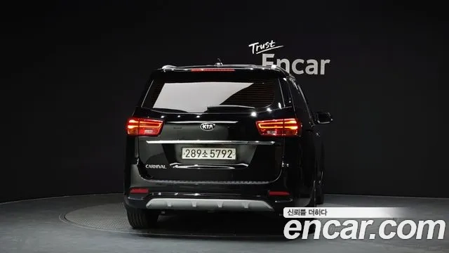 Kia The New Carnival id 2928128 из Кореи 14