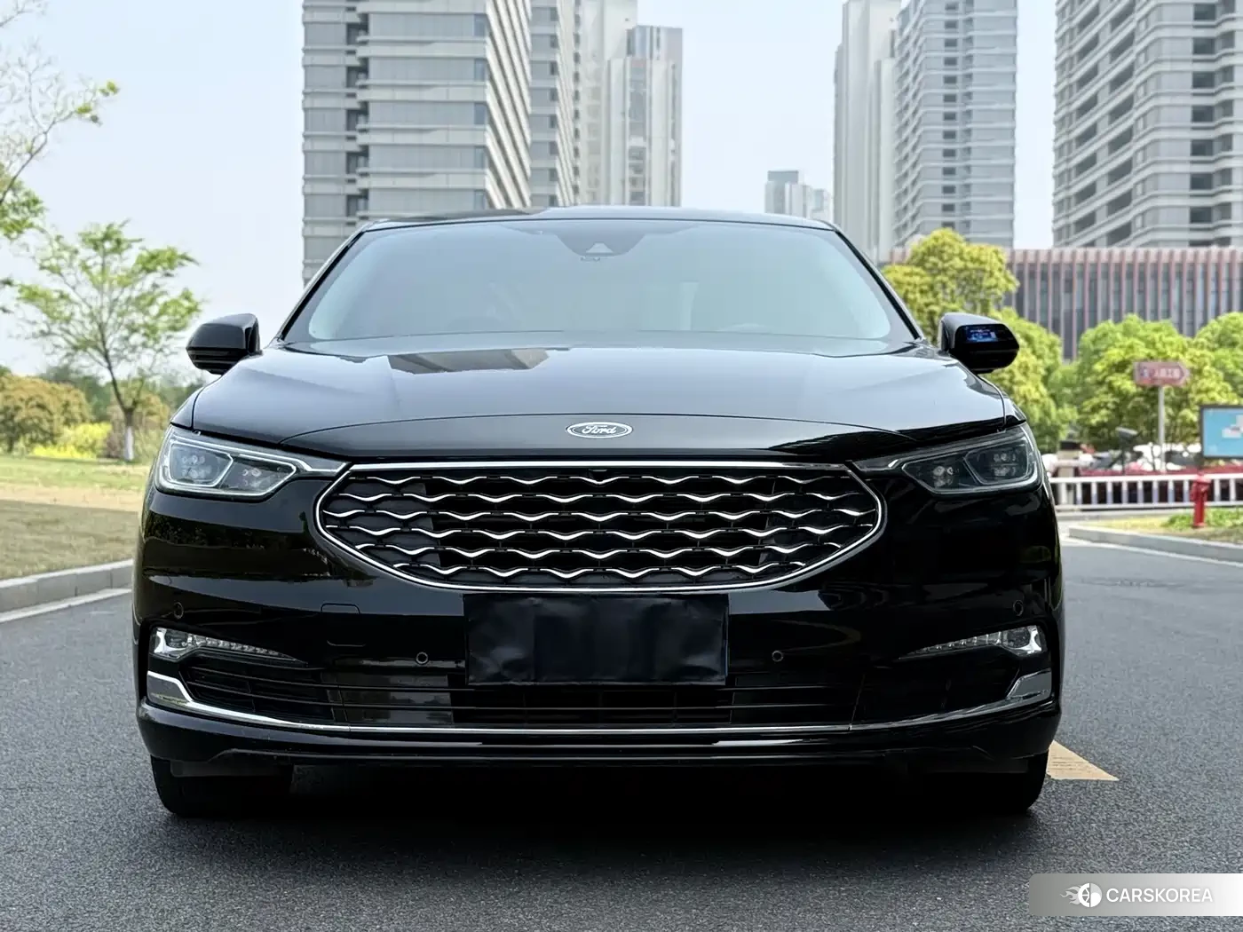 Ford Taurus 2020 Черный из Китая, фото 4