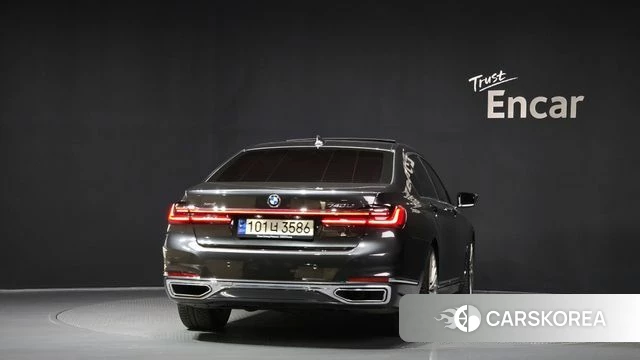 BMW 7 Series (G11) id 3852975 из Кореи 14