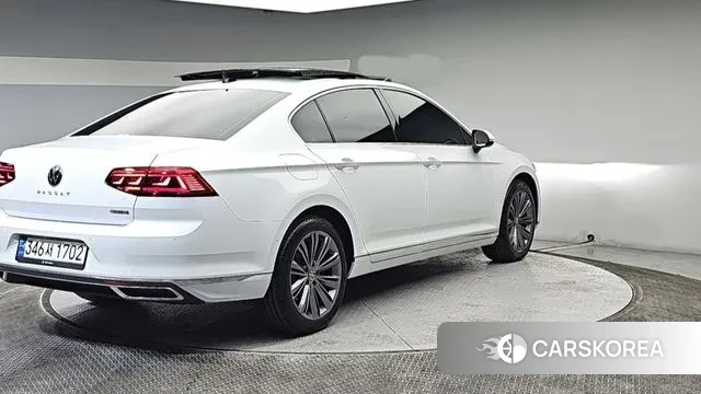Volkswagen Passat GT (B8) id 3378388 из Кореи 14
