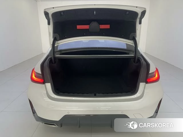 BMW 3 series id 4299386 из Китая 9