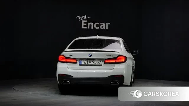 BMW 5 Series (G30) id 3650843 из Кореи 14