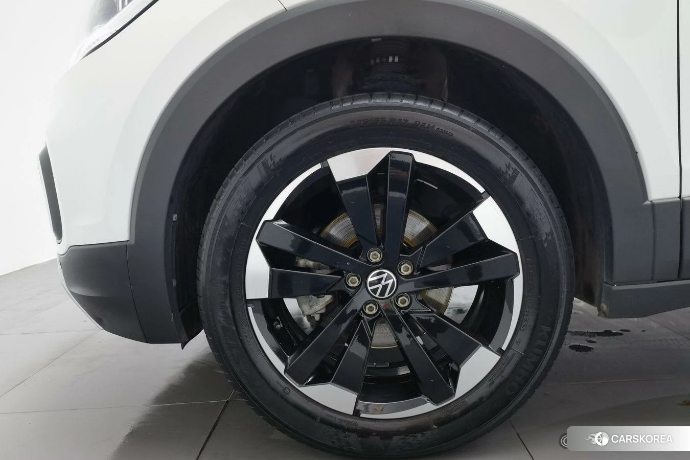 Volkswagen Exploring the shadow id 4420770 из Китая 18