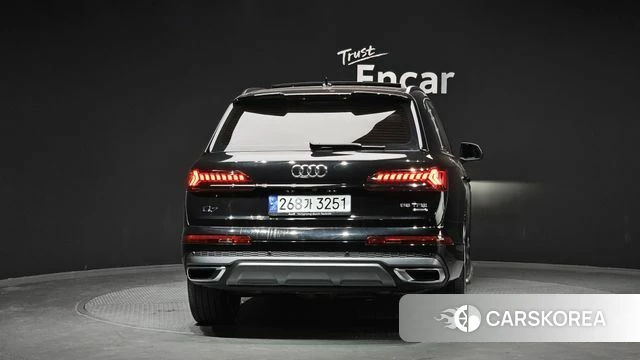 Audi Q7 (4M) id 3832425 из Кореи 14