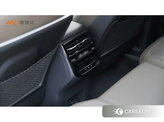 Audi Q6 2024 Черный из Китая, фото 3