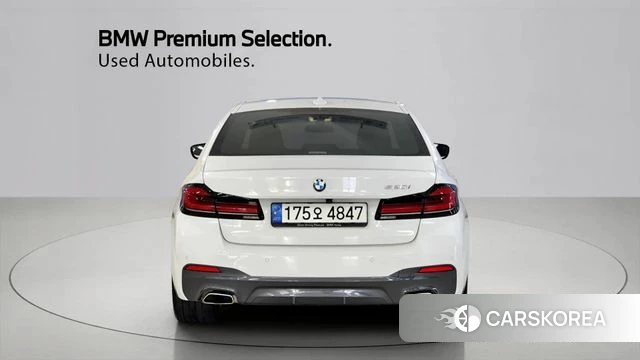 BMW 5 Series (G30) id 3859385 из Кореи 14