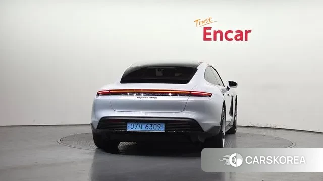 Porsche Taycan id 3726004 из Кореи 14