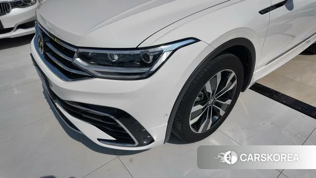 Volkswagen Tiguan L id 4348718 из Китая 8
