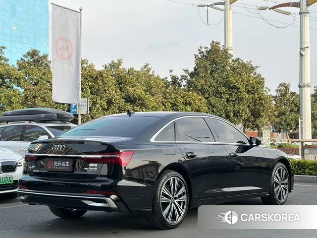 Audi A6L id 4313794 из Китая 14