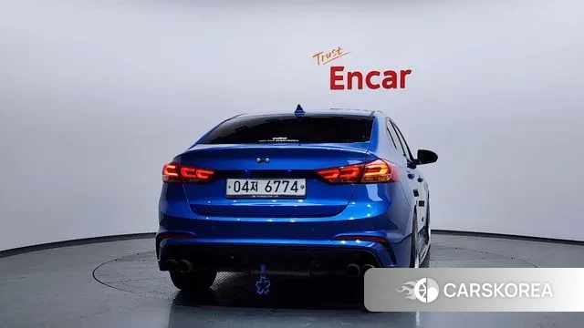 Hyundai Avante AD id 3494824 из Кореи 14