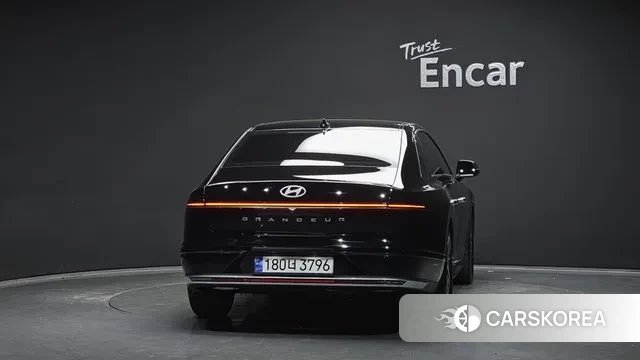 Hyundai Grandeur (GN7) id 3016290 из Кореи 14
