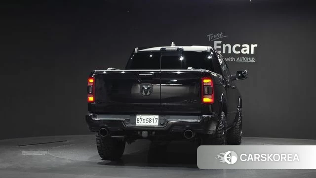 Dodge Lampicup id 3915902 из Кореи 14