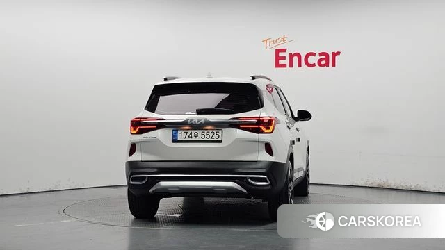 Kia Seltos id 4585501 из Кореи 26