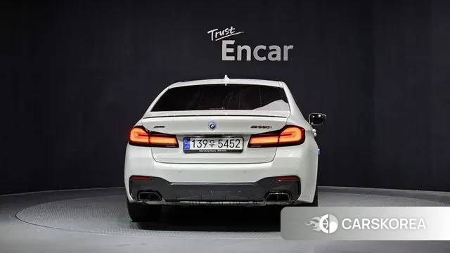 BMW 5 Series (G30) id 3482549 из Кореи 14