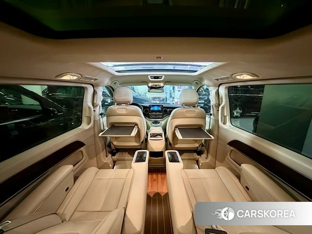Mercedes-Benz V-class id 4365857 из Китая 9