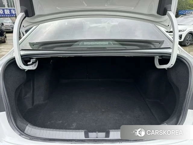 Volkswagen Sagitar id 4258491 из Китая 15