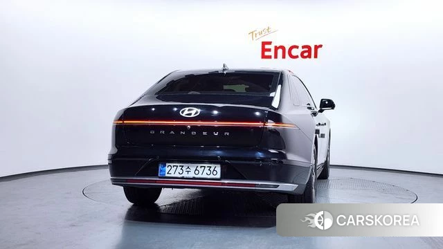 Hyundai Grandeur (GN7) id 3864902 из Кореи 14