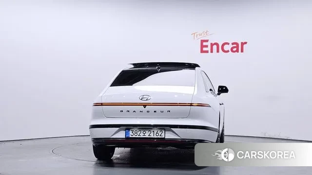 Hyundai Grandeur (GN7) id 3486922 из Кореи 14