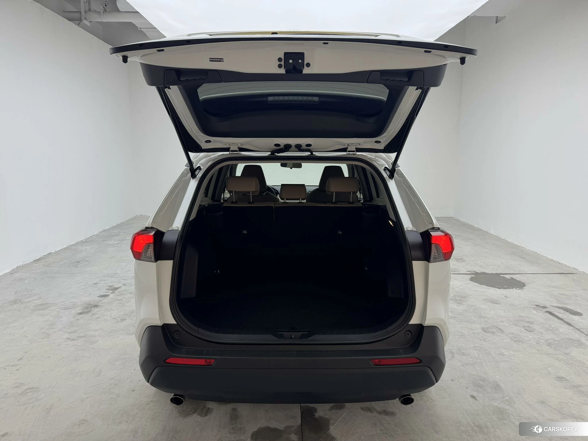 Toyota RAV4 id 4513785 из Китая 14