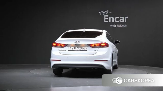 Hyundai Avante AD id 3911981 из Кореи 14