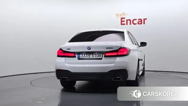 BMW 5 Series (G30) id 3333696 из Кореи 14