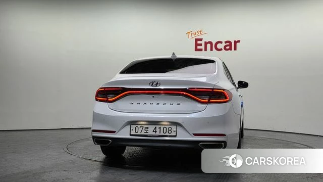 Hyundai Grandeur IG id 3917490 из Кореи 14