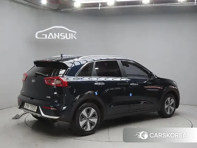 Kia Niro id 3522958 из Кореи 14