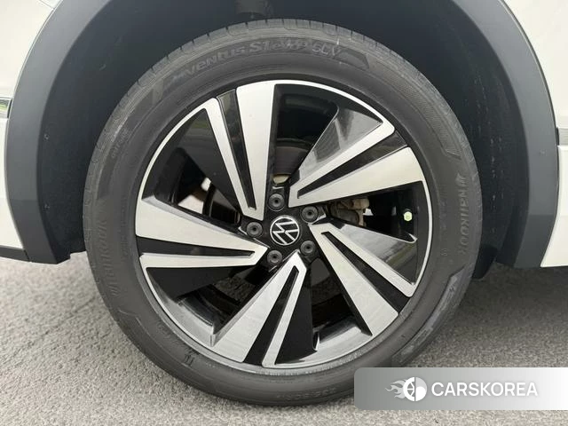 Volkswagen Tiguan X id 4216952 из Китая 19