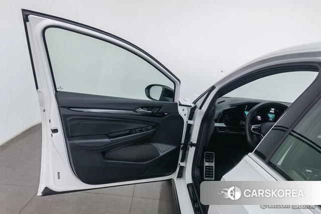 Volkswagen Golf id 4258516 из Китая 17
