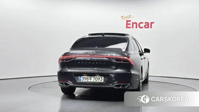 Hyundai The New Grandeur IG id 4371049 из Кореи 24