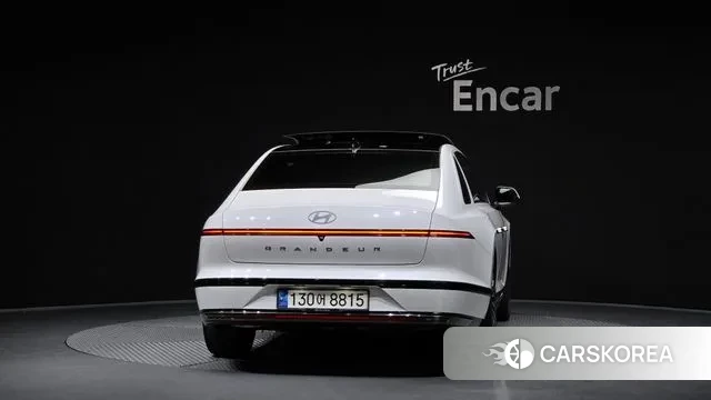 Hyundai Grandeur Hybrid (GN7) id 2857884 из Кореи 14