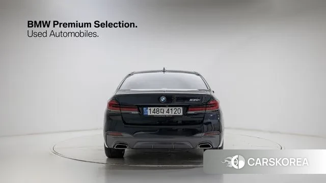 BMW 5 Series (G30) id 3778055 из Кореи 14