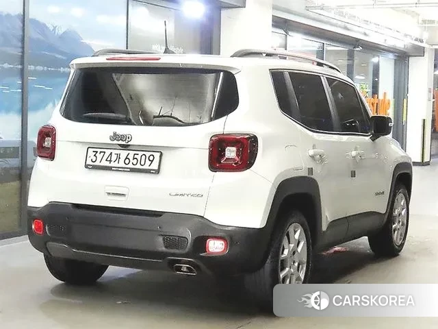 Jeep Renegade id 3225647 из Кореи 14