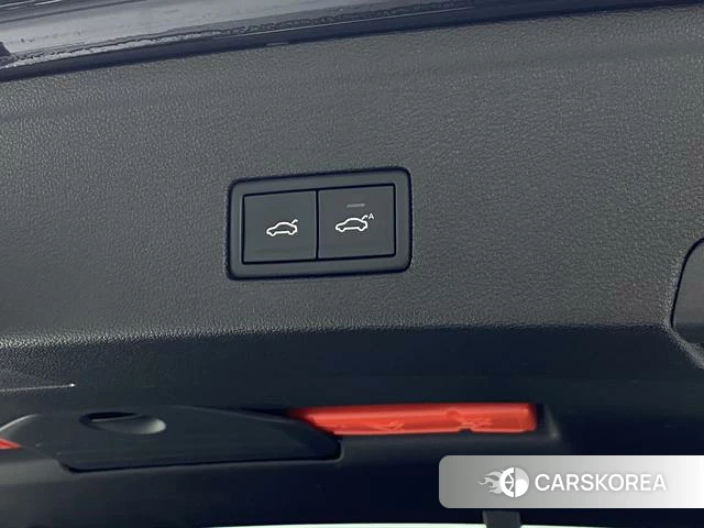 Volkswagen Touareg id 3869755 из Китая 31