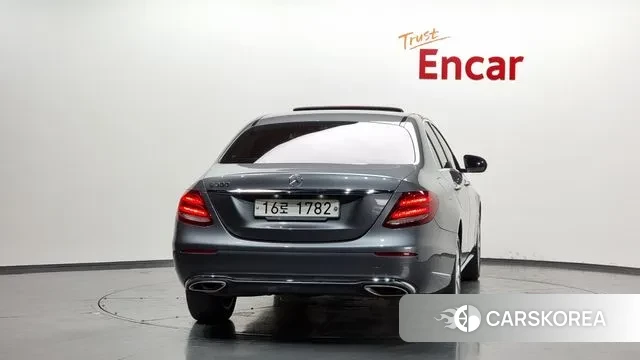 Mercedes-Benz E-Class W213 id 3434546 из Кореи 14