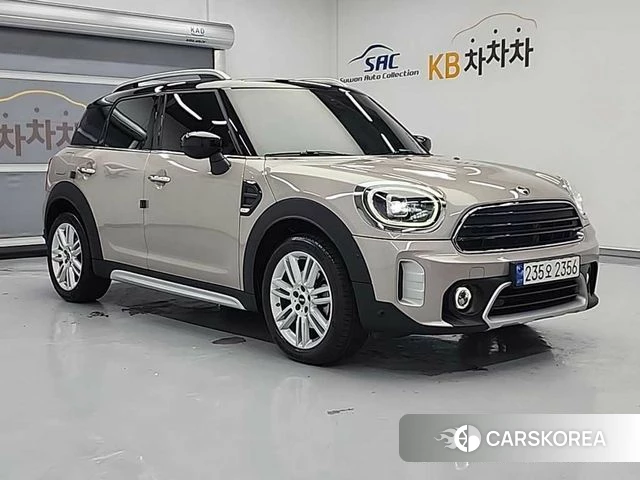 Mini Cooper Countryman 2023 Песочный из Кореи, фото 4