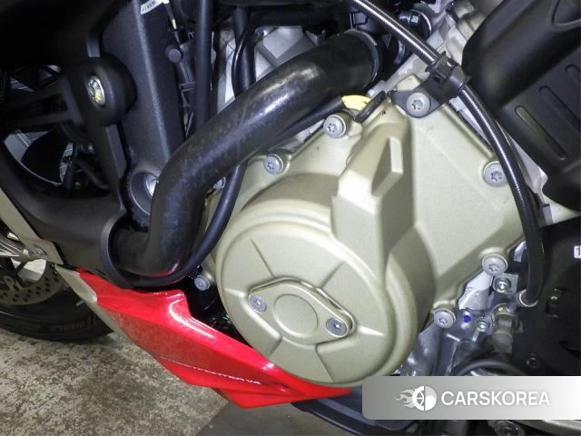Engine photo