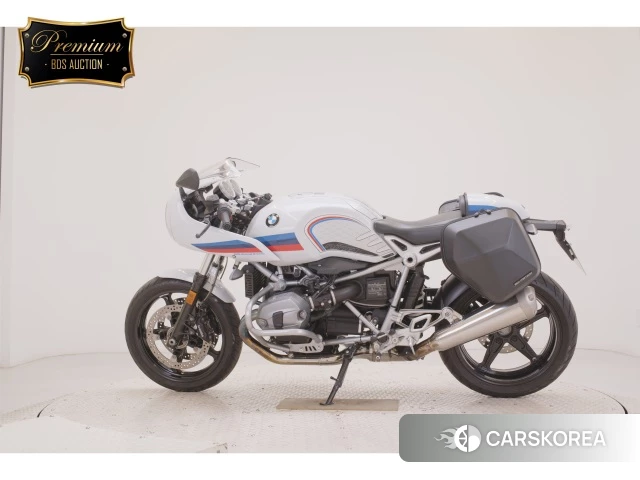 BMW R NINE T RACER 2017 из Японии, фото 2