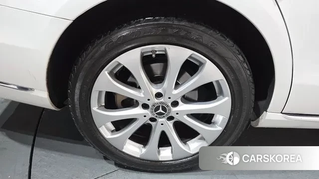 Mercedes-Benz E-Class W213 id 3464244 из Кореи 14